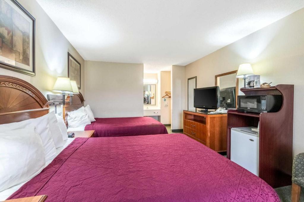 Quality Inn Ripley Экстерьер фото