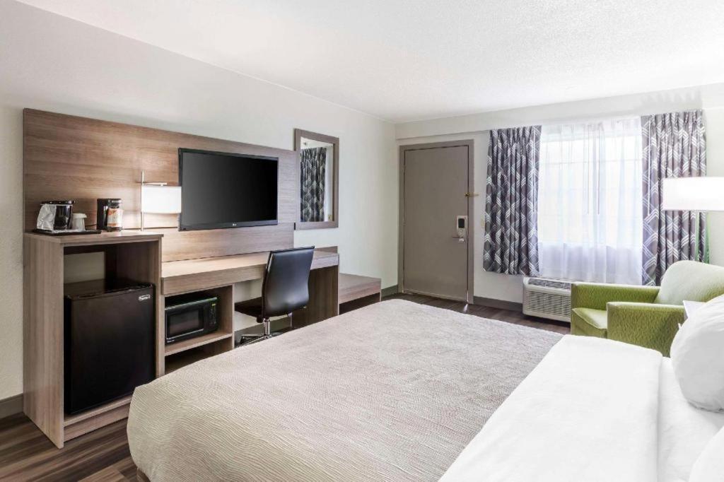Quality Inn Ripley Экстерьер фото