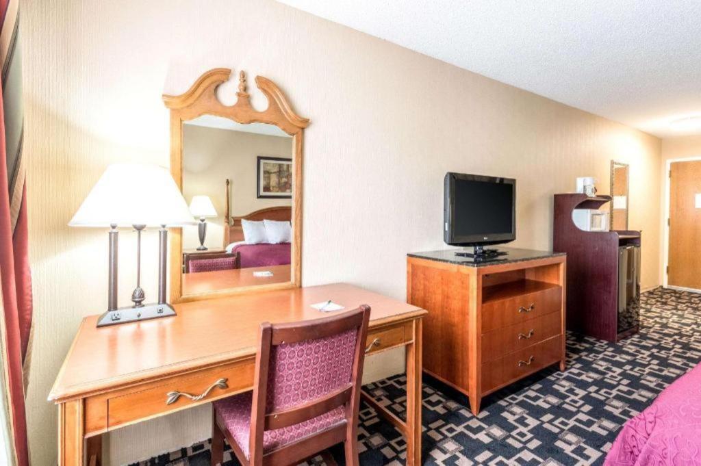 Quality Inn Ripley Экстерьер фото