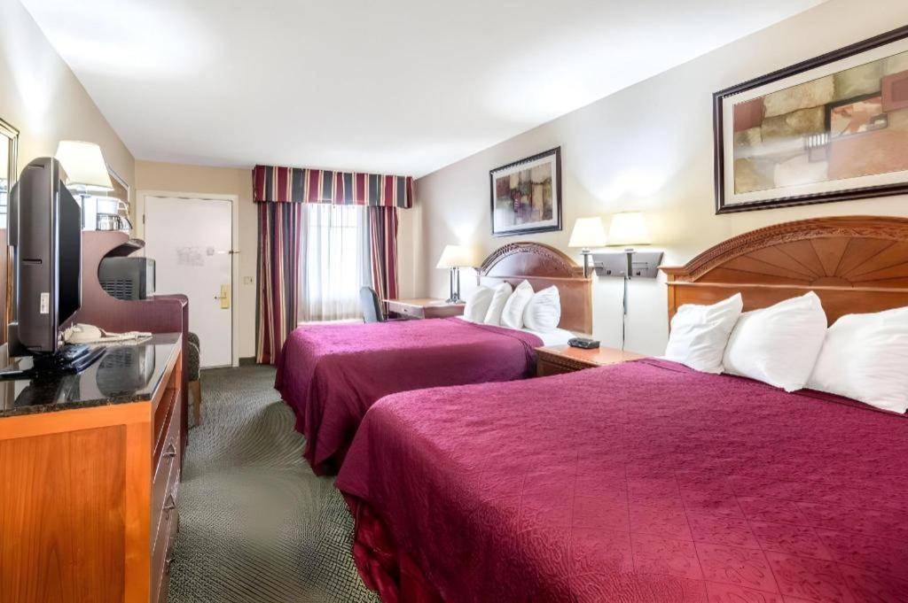 Quality Inn Ripley Экстерьер фото