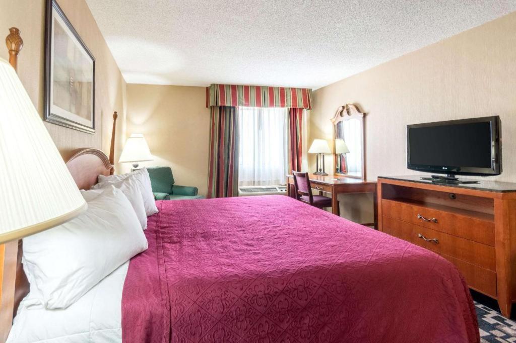 Quality Inn Ripley Экстерьер фото